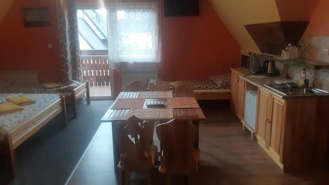 Apartamenty I Pokoje Goscinne Nowita Zakopane Bed & Breakfast