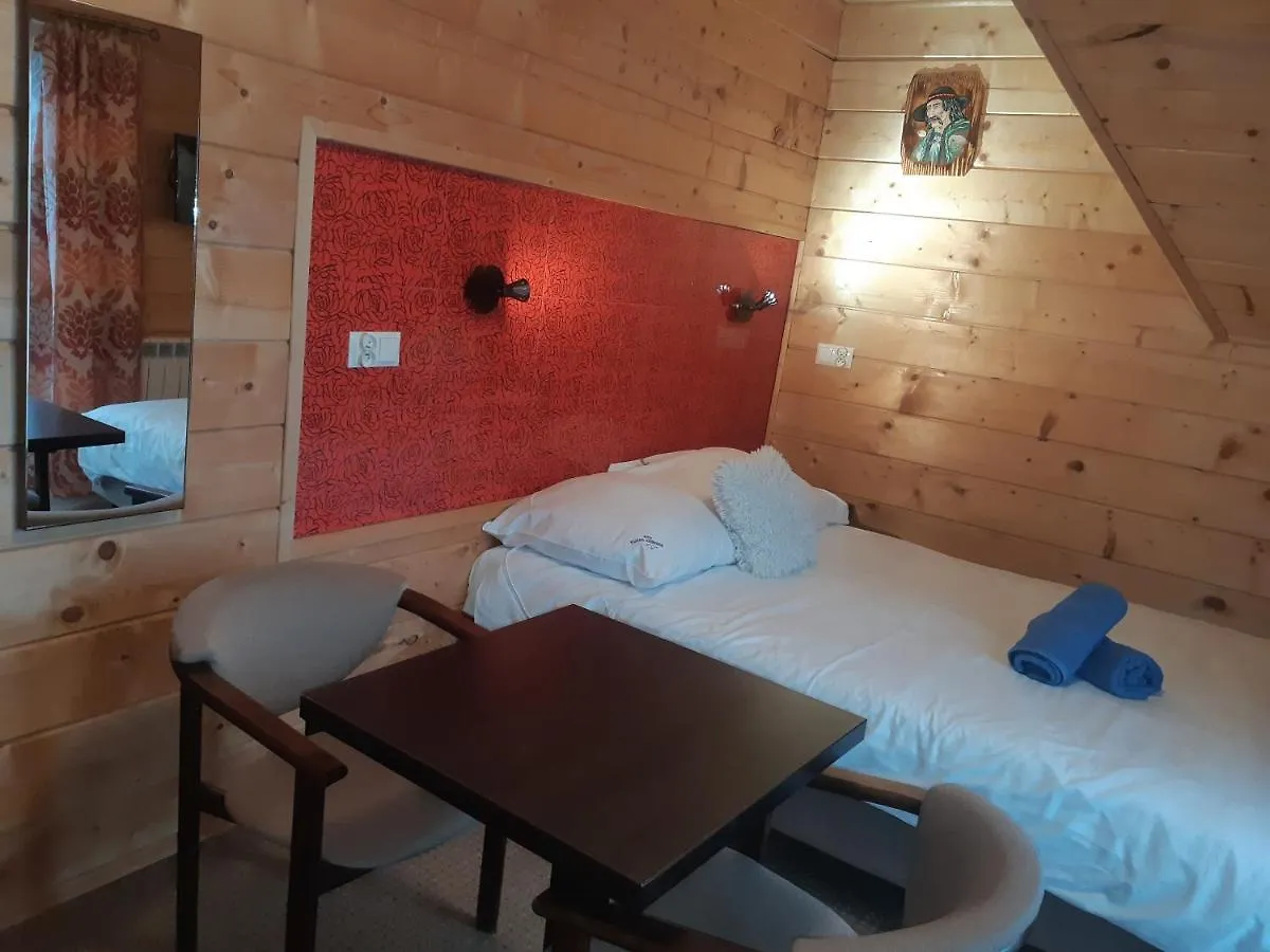 Apartamenty I Pokoje Goscinne Nowita Zakopane Bed & Breakfast