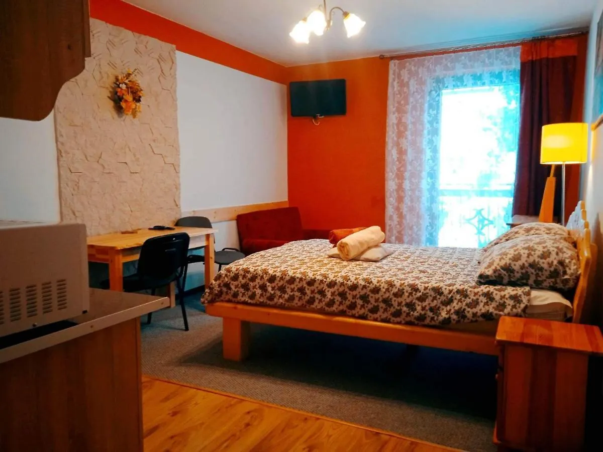 Apartamenty I Pokoje Goscinne Nowita Zakopane