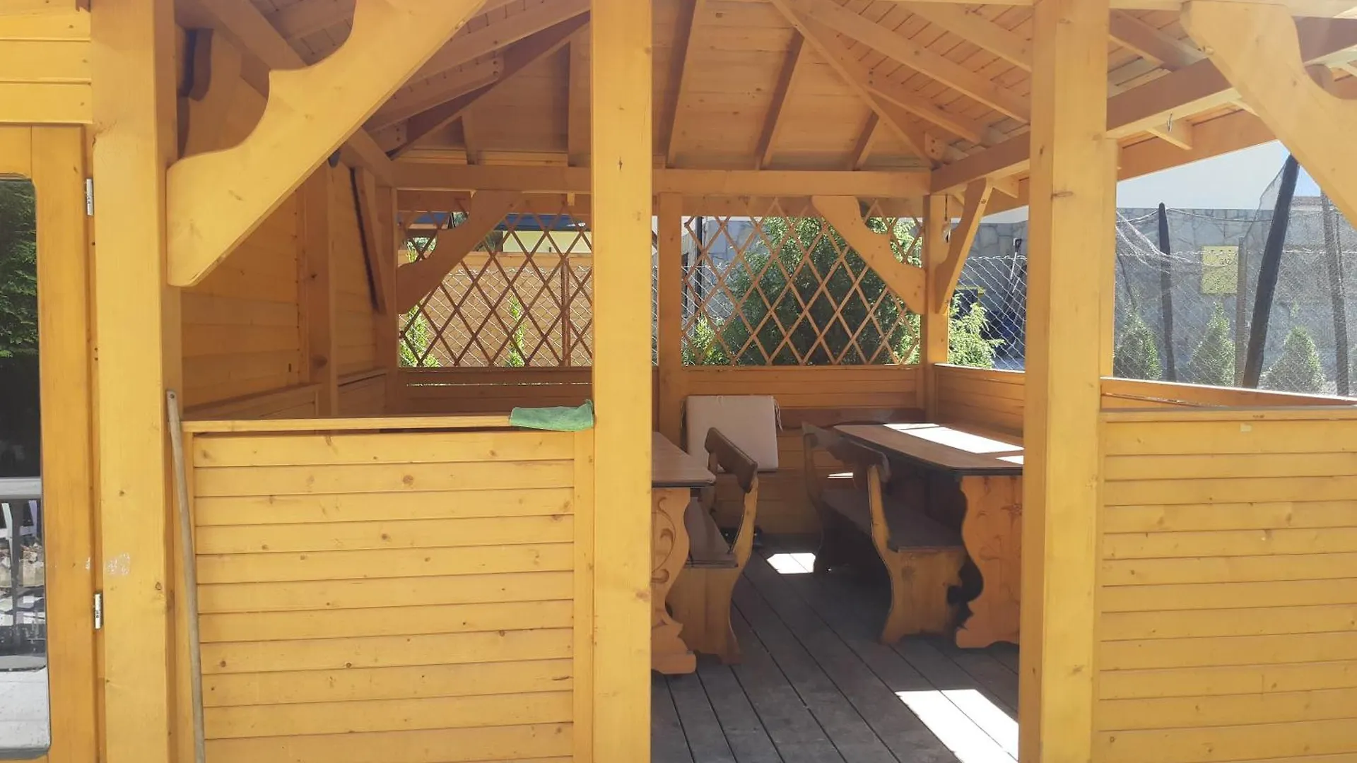 Apartamenty I Pokoje Goscinne Nowita Zakopane Bed & Breakfast