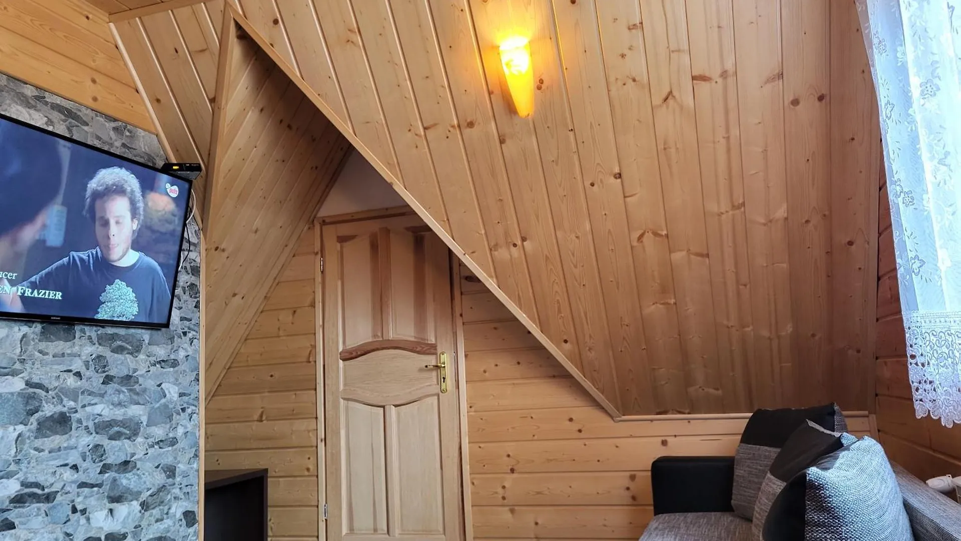 Apartamenty I Pokoje Goscinne Nowita Zakopane 3*,