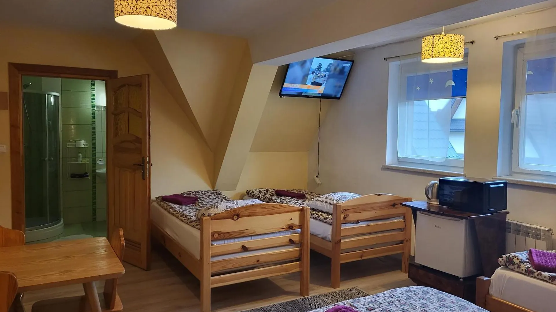 Apartamenty I Pokoje Goscinne Nowita Zakopane