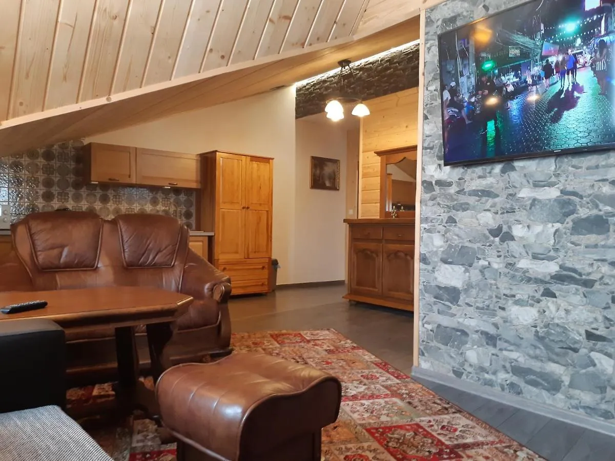 Apartamenty I Pokoje Goscinne Nowita Zakopane Bed & Breakfast